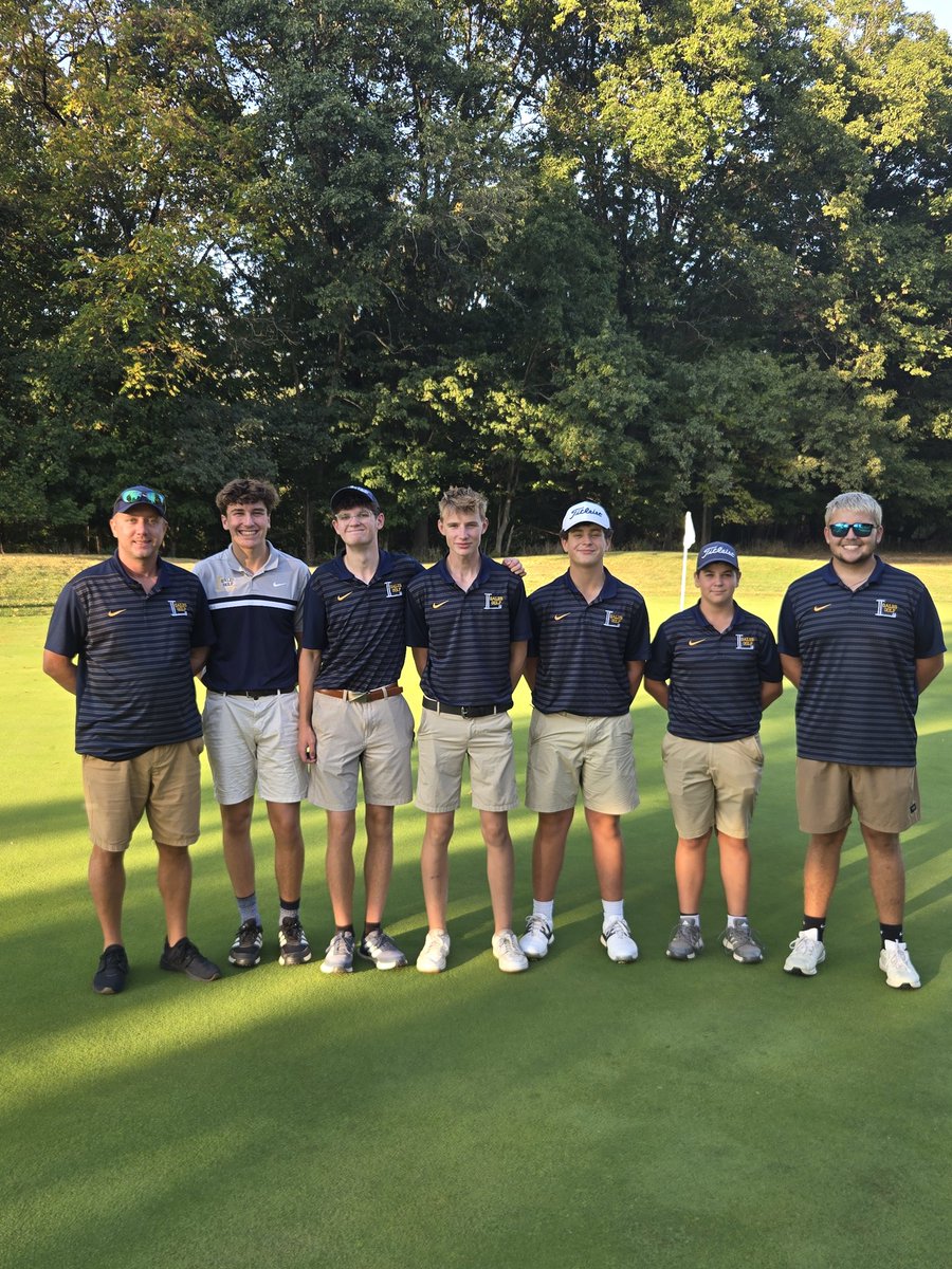 JV came in 2nd place yesterday with a 192! Andrew Carpico 42 Cole Green 47 Devon Schultz 50 Coen Rodenbaugh 53 Reilly Strang 54 Tristan Clendenin 59. #galesgolf