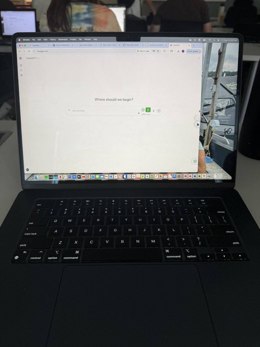 forgottenstar23's tweet photo. 9am test, hung tits. Yea, Sandy you’re out ChatGPT Plus you’re in. https://t.co/YEB8GMTjzd