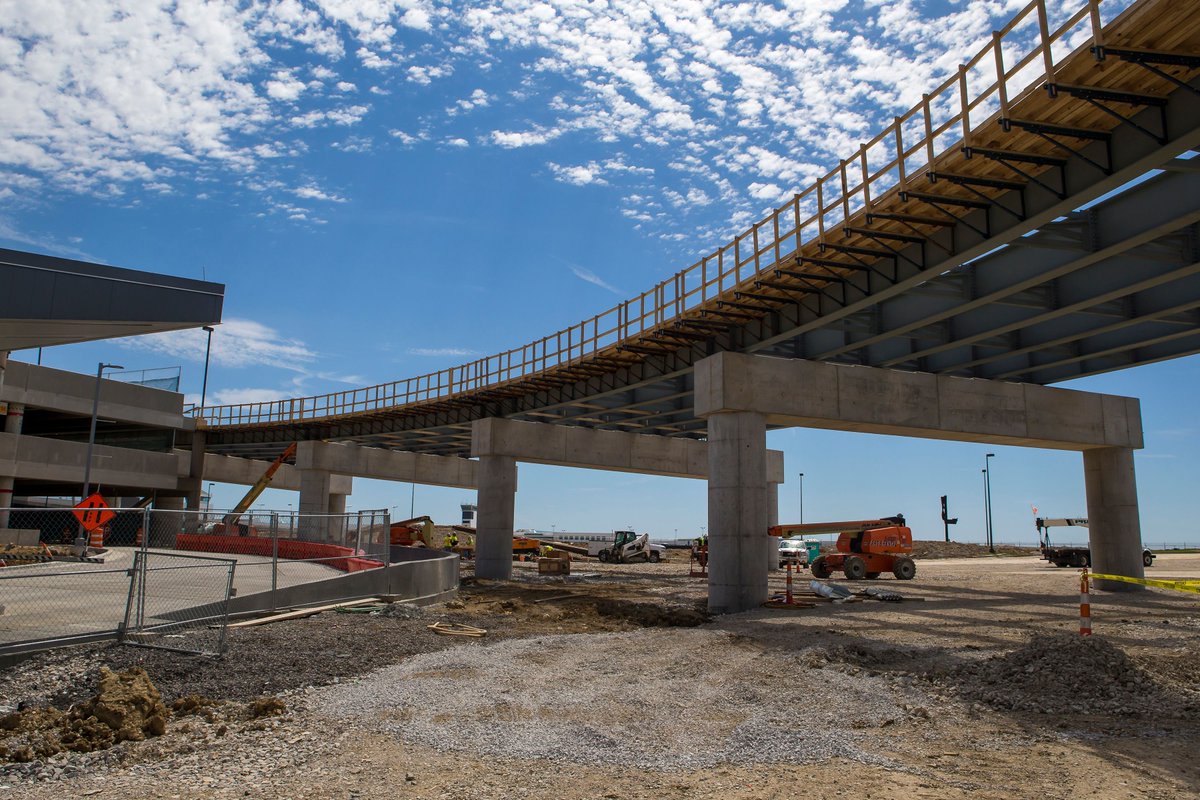 prusconstruct's tweet image. Our crews helped grow CVG Airport into a hub for our region. Thank you for building what moves Cincinnati forward.
#ThanksForBuilding #ConstructionAppreciationWeek #PrusProud