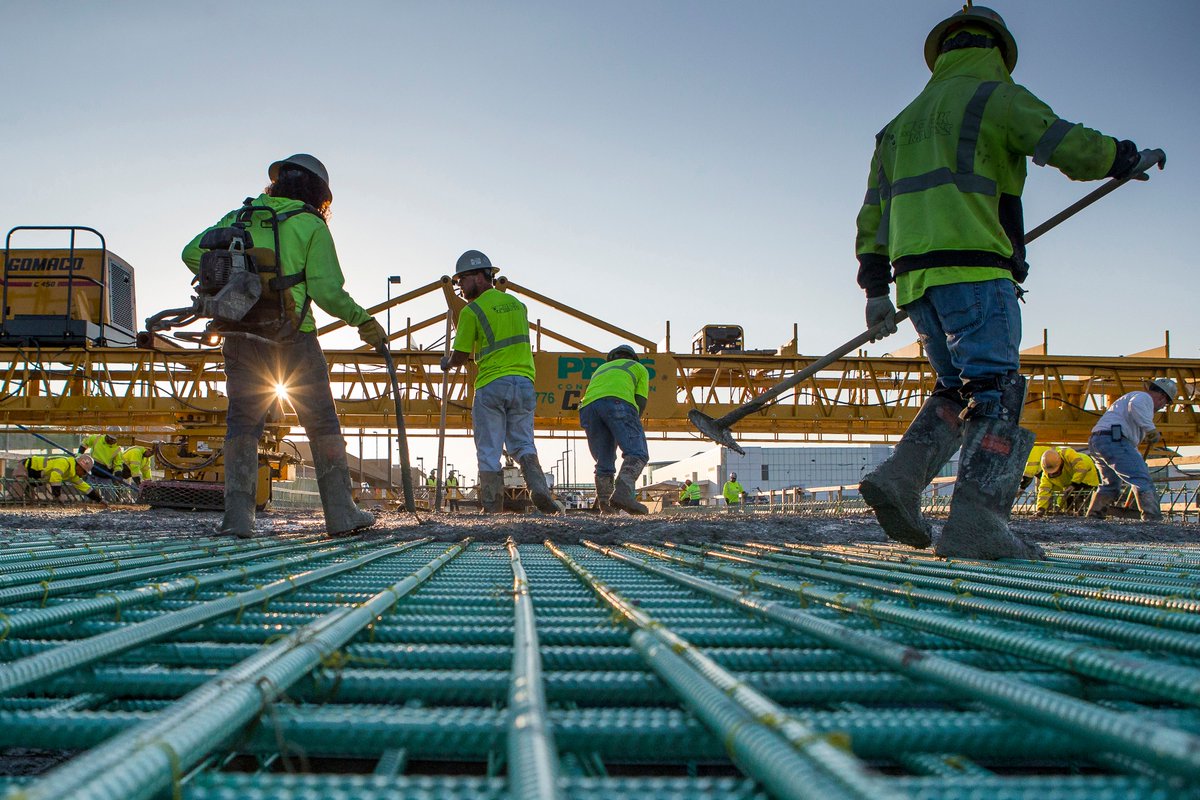 prusconstruct's tweet image. Our crews helped grow CVG Airport into a hub for our region. Thank you for building what moves Cincinnati forward.
#ThanksForBuilding #ConstructionAppreciationWeek #PrusProud