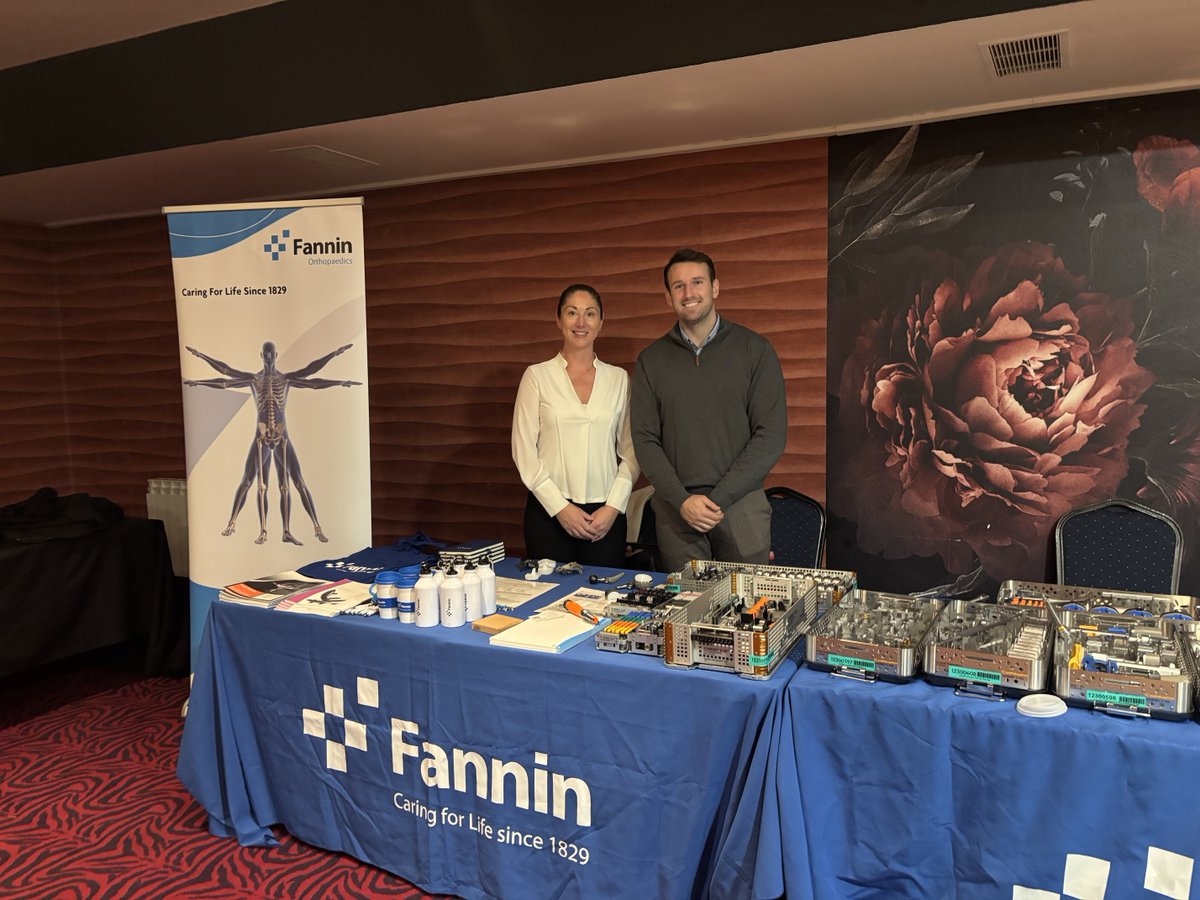 FanninL's tweet photo. Great day at the Orthopaedic Core Curriculum Knee Conference in Mayo with Cathal Greene 👏
Proud to showcase the Journey Total Knee &amp; J11 UK Partial Knee systems to orthopaedic doctors from across the region.

#Fannin #Orthopaedics #KneeConference https://t.co/MxzqGrtgPr