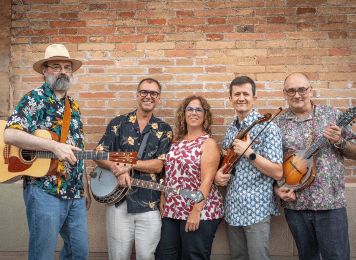🎻 Al Ras Bluegrass Band porta al Musiquem Lleida la música bluegrass i old-time d’arrel nord-americana amb guitarra, violí, mandolina, banjo i contrabaix. Ritmes de ball, breakdowns i balades d’Appalachia amb molta energia i compenetració!

ℹ️ Més info: coralshalom.cat/participants-m…
