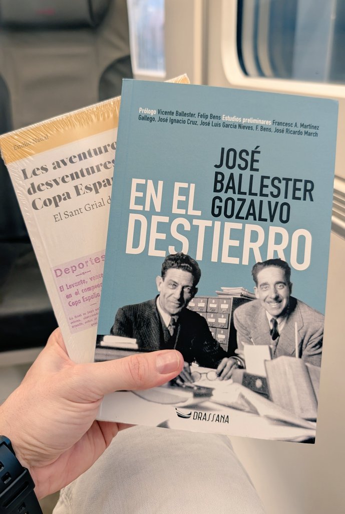 🚄🐸⚓ Lectures llevantinistes a l'Euromed, camí de Girona per animar demà als nostres a Montilivi.

♥️💙🤍🖤