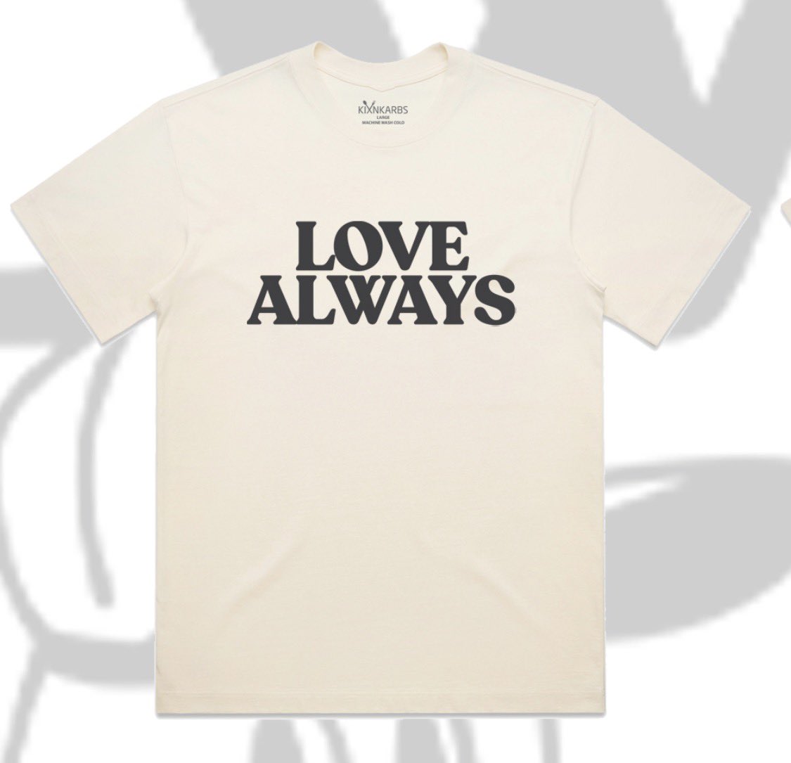 KIXNKARBS's tweet image. EVERYONE HEAD TO THE @tradeblock_us app for early access code and promo 👻

First 50 orders get free Halloween glow in the dark pin