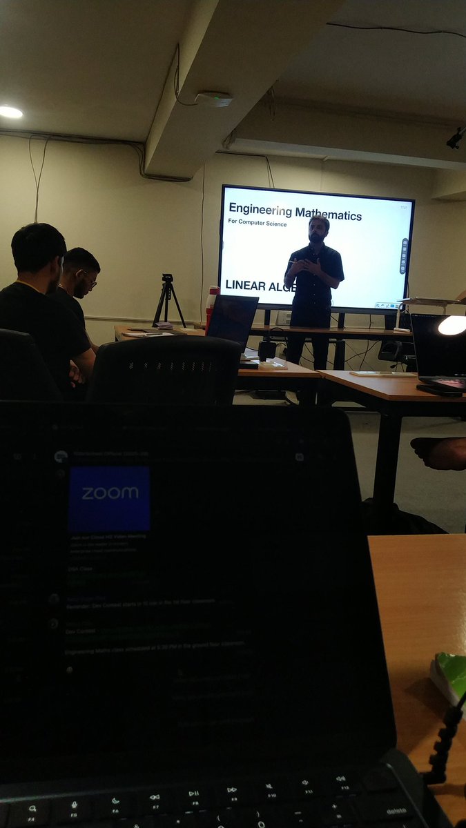 shan_dharan's tweet image. September 19 – Evening session led by Sameer focused on Engineering Mathematics, covering topics such as basis mapping, matrix representation, and linear transformations.☄️ @sameersadana @100xSchool @kirat_tw