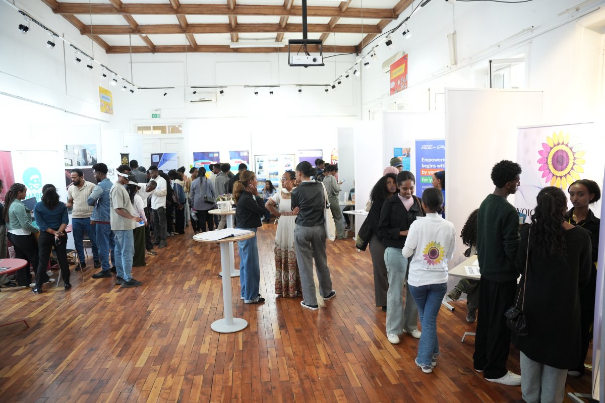 The #YSBYouthExpo continues ⭐️
Youth organizations are showcasing their work, building connections and inspiring change.
Participants are engaging with ElectionVille, an interactive way to learn about democracy and decision making. Join us this afternoon at the Goethe Institute.