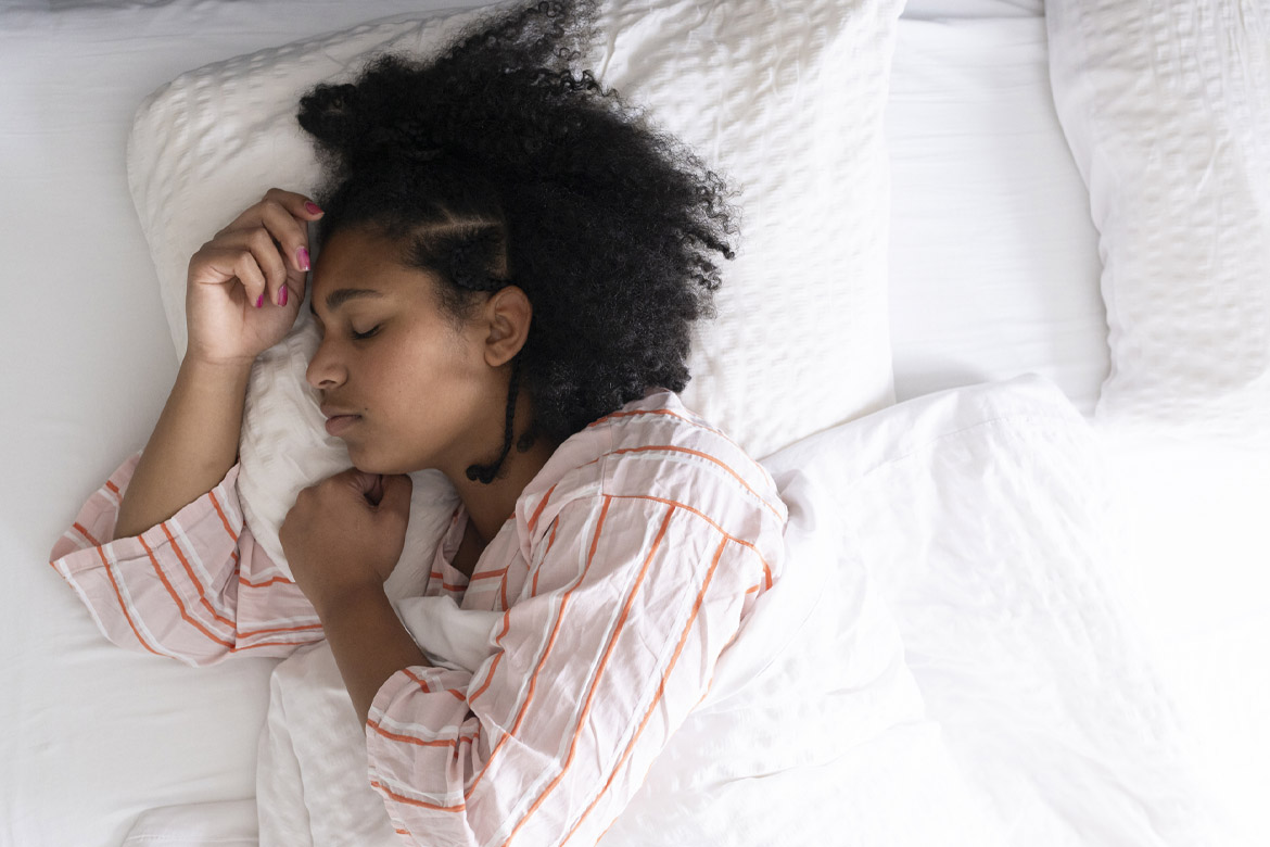 From puberty to menopause, women face unique sleep struggles. Lindsay McCollough, MD, of <a href="/RushMedical/">Rush University System for Health</a>, discusses how to improve sleep quality. ama-assn.org/public-health/… (via <a href="/AmerMedicalAssn/">AMA</a>)