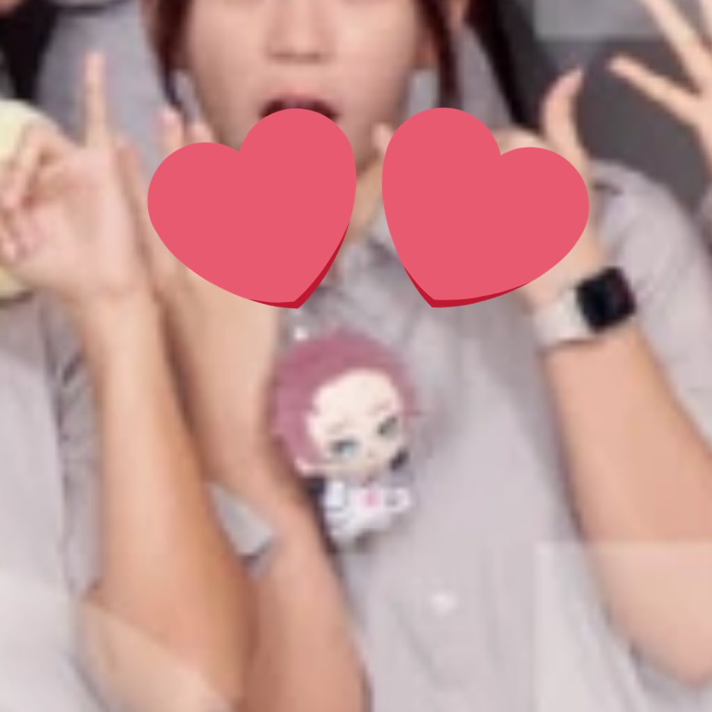 saelover69's tweet photo. Sae itoshi in my school photo https://t.co/KmouVfGCam