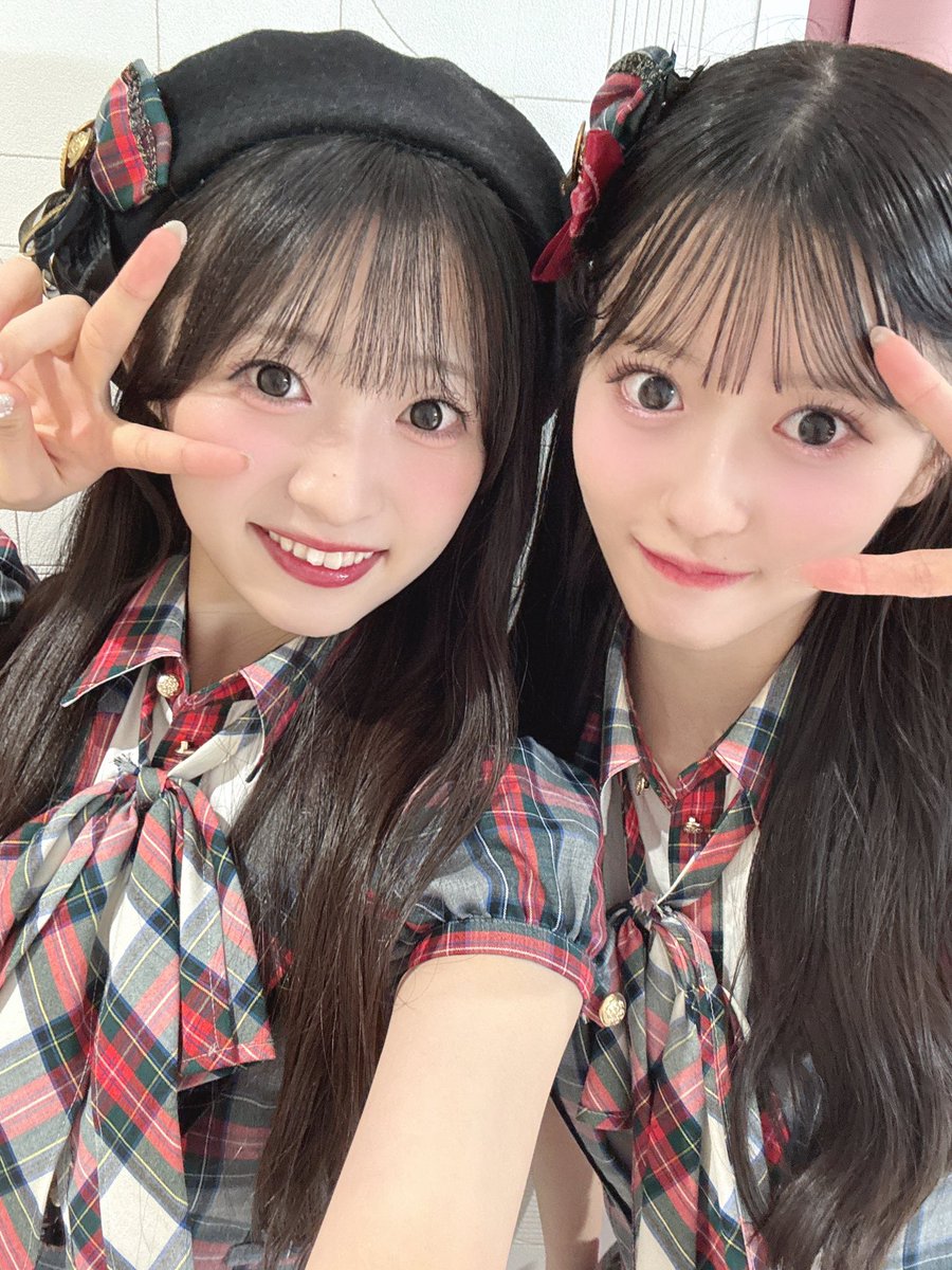 秋山由奈 (@yunachan_akb48) on Twitter photo #そこに未来はある公演 
ゆきさん生誕祭ありがとうございました❄️
ゆきさんは綺麗でとっても可愛い!
それと全力でふざけるお茶目なところ全部だいすきです♡
今日はゆきさんイメージで巻き下ろししてみたよ〜✨✨どうかな?? #そこに未来はある公演 
ゆきさん生誕祭ありがとうございました❄️
ゆきさんは綺麗でとっても可愛い!
それと全力でふざけるお茶目なところ全部だいすきです♡
今日はゆきさんイメージで巻き下ろししてみたよ〜✨✨どうかな??