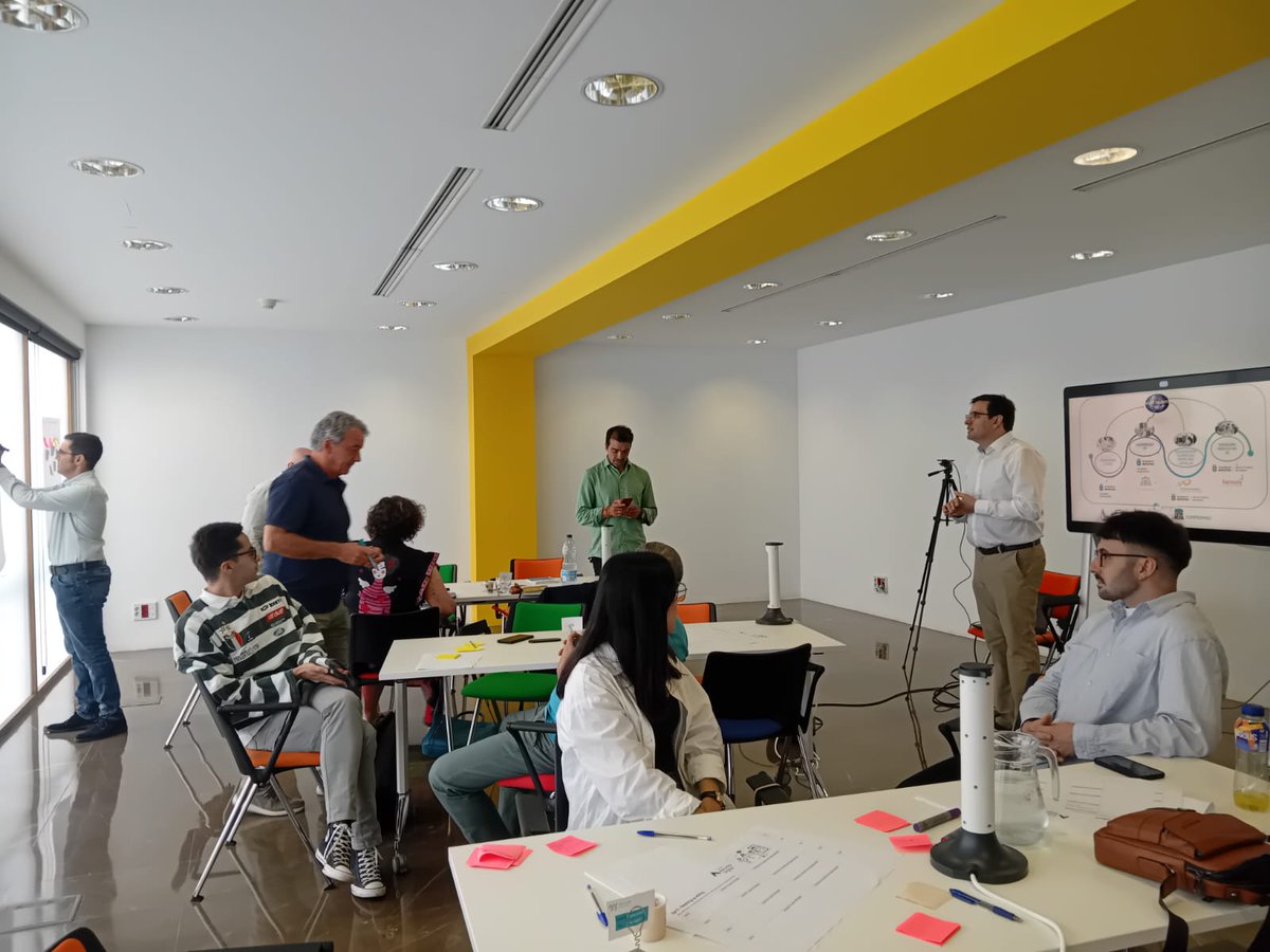 ClusterTICAsturias tweet media