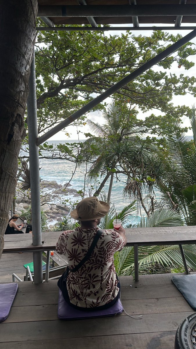 PrivateRayan_'s tweet photo. The commune 🇹🇭 https://t.co/kPq7Zo9X1V
