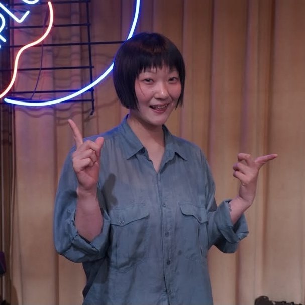 바부 머리 잘랐네!!! 내일 봐🥰