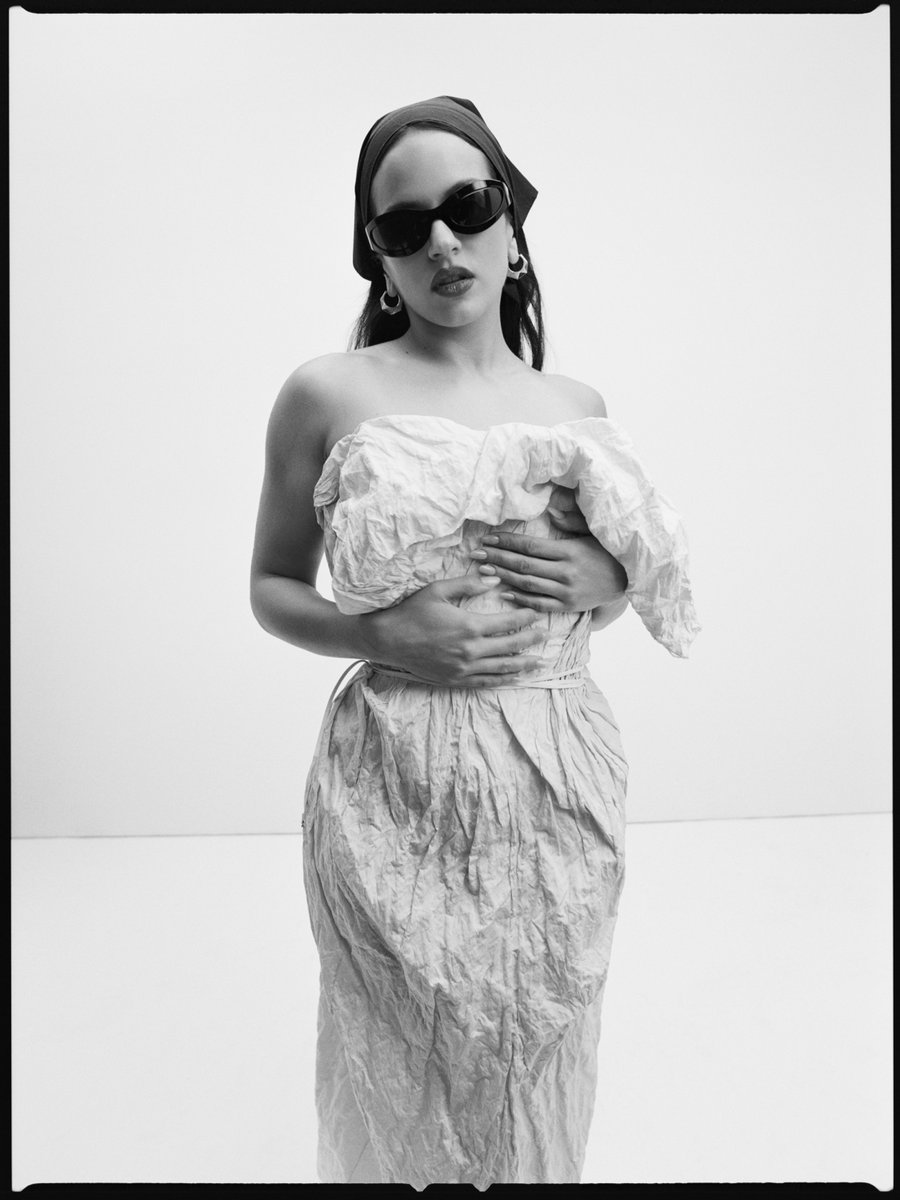 a portrait series.

@Rosalia photographed by Zoë Ghertner.

Calvin Klein Collection Spring 2026 show by Veronica Leoni. September 12th. East Village, New York City.