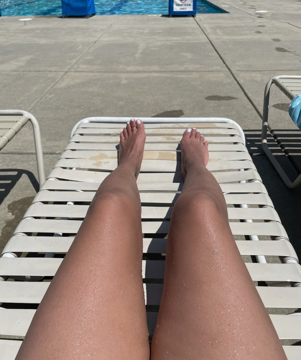 Pool day. #Asian #Feet #toes