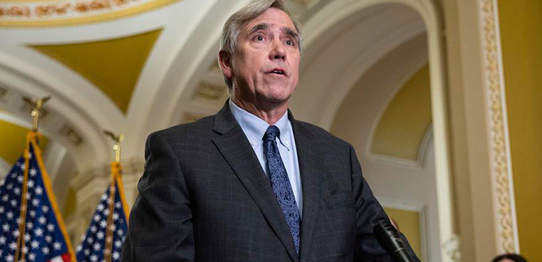 ABD'li Senatörden Filistin için tarihi adım: "Filistin Devleti hedefini daha fazla erteleyemeyiz" yeniasya.com.tr/dunya/abd-li-s…