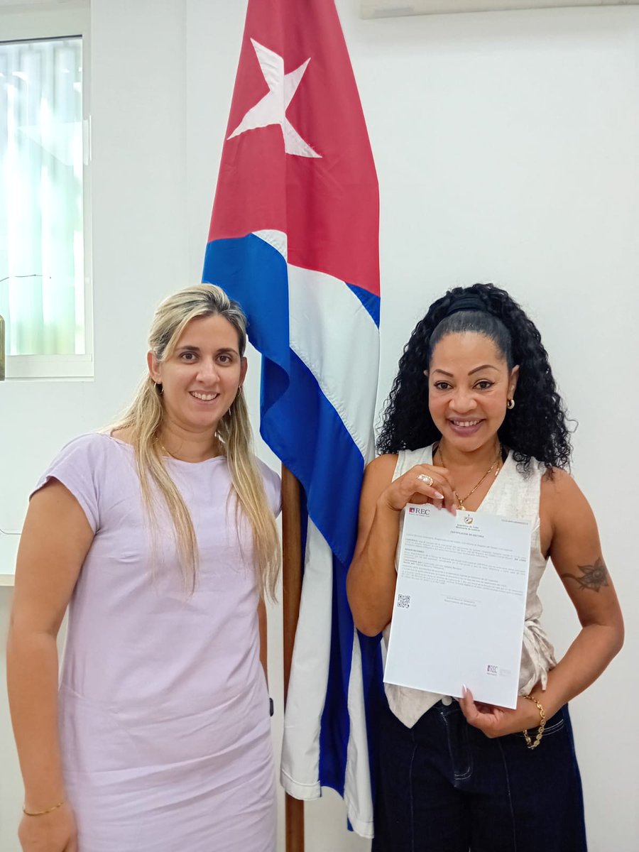 Concluido con éxito y en tiempo récord 1ra solicitud en línea e impresión de documento emitido por Cuba a través del <a href="/ConsulCubaRoma/">Sección Consular de Cuba en Roma</a>. Pueden  solicitarse certificaciones de nacimiento, soltería, matrimonio, divorcio y defunción. Iniciarán en una 2da etapa los antecedentes penales