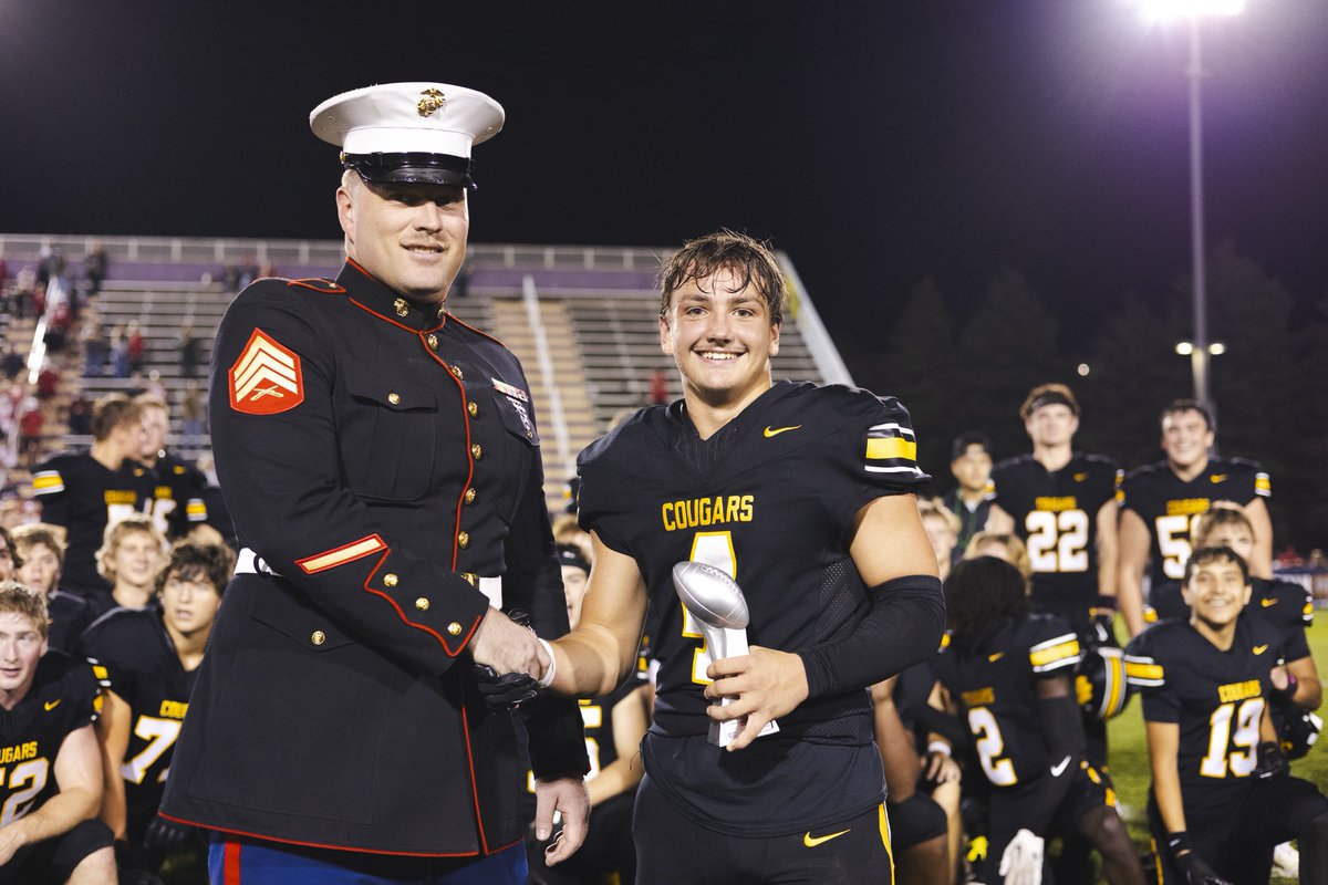 When your son @blakekamphoff uses <a href="/KenRavizza1/">Ken Ravizza</a> Green Light Concept🚦 you taught him to have a MVP game! 

@coach_eck @coachdtjackson @ryanschlichte2 &amp; <a href="/HoffnerTodd/">Todd Hoffner</a>, you know how much this concept has helped your team! 👊

Let’s go <a href="/KatoEastFB/">Mankato East FB</a> ! Keep channeling your green light 🚦