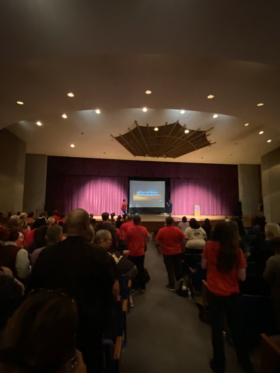 Chuck Reynolds tweet media