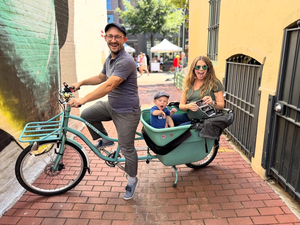 musserryan's tweet image. Excited to announce that our family is reaching personal replacement fertility rate. There’s gonna be another passenger for the @madsencycles bike, coming this December. This time it’s gonna be a girl!