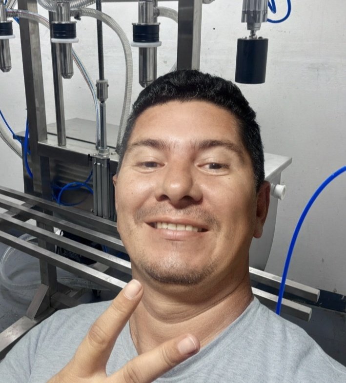 AlfonsoJ tweet media