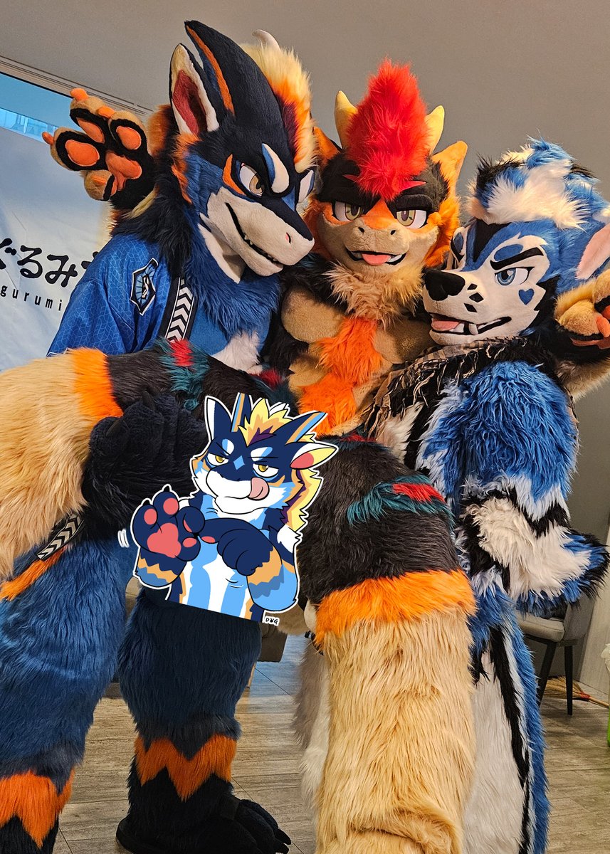 ☀️🐉Teryx 🌈💍 (@teryx_dragon) on Twitter photo 😈 Warm welcome to our new brother, 🐓 Shamo
with <a href="/Blusicurl/">Bluee 🦋 social 🔜 FurGiv</a>
#furry #FursuitFriday 😈 Warm welcome to our new brother, 🐓 Shamo
with <a href="/Blusicurl/">Bluee 🦋 social 🔜 FurGiv</a>
#furry #FursuitFriday