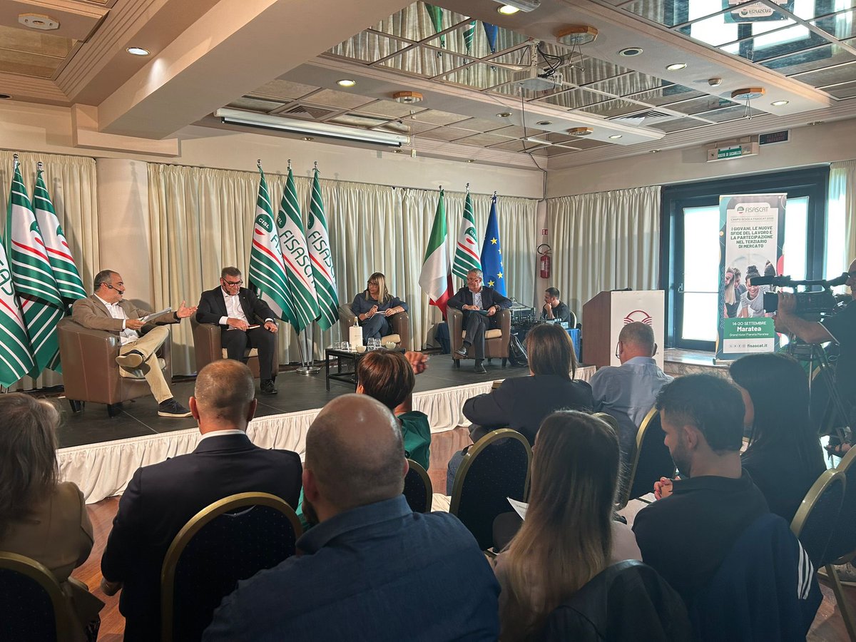 La Segretaria Generale della #Cisl #DanielaFumarola a Maratea alla tavola rotonda  su "I giovani, le nuove sfide del mondo del lavoro e la partecipazione" in occasione della giornata conclusiva della XII edizione del #CampoScuola #FisascatCisl, che ha visto protagonisti 25
