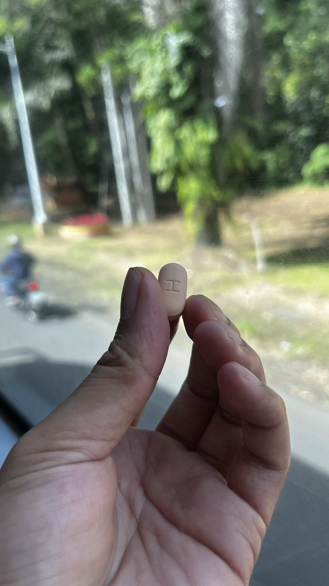 LuciusLovable's tweet photo. Kahit saan dala dala kita https://t.co/XXrb10V352