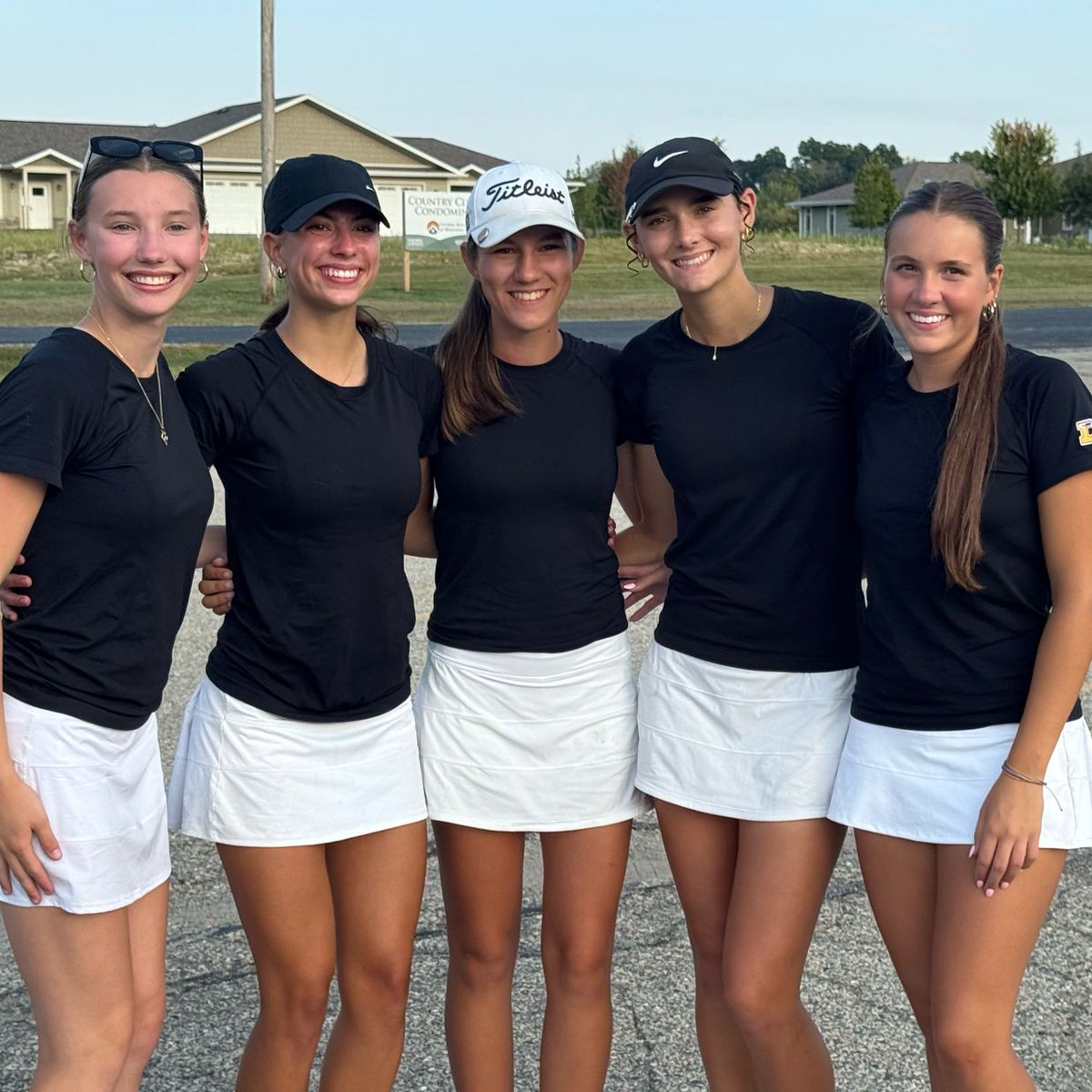 Deforest Area High School Golf Boosters tweet media