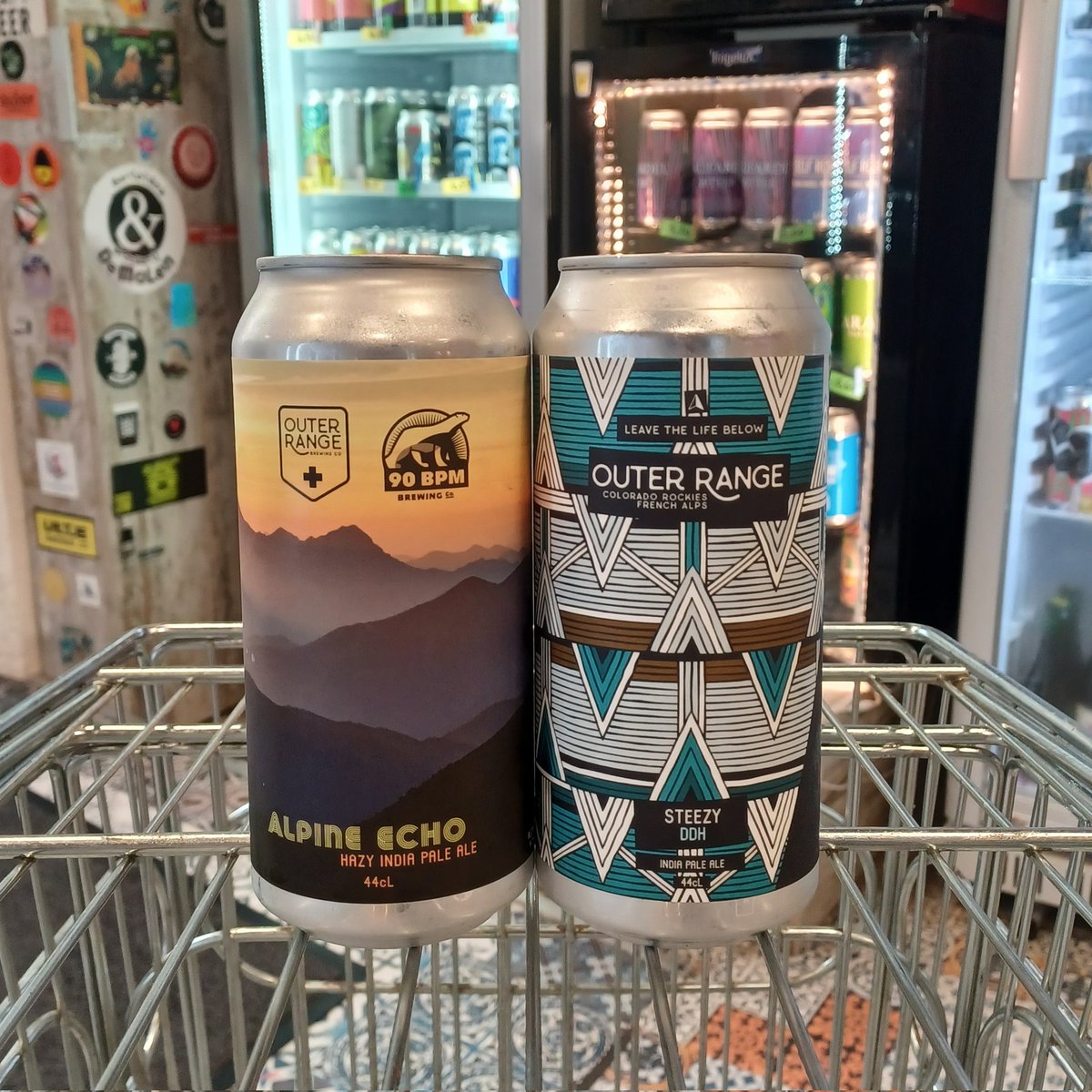 Outer Range at OKasional Beer! 
🏔 Alpine Echo - Hazy IPA - 90 BMP collab - 6,7% 
⛰️ Steezy DDH - IPA - 7,2% 
okasional-beer.com 
#craftbeer #beer #cerveza #taproom #Barcelona