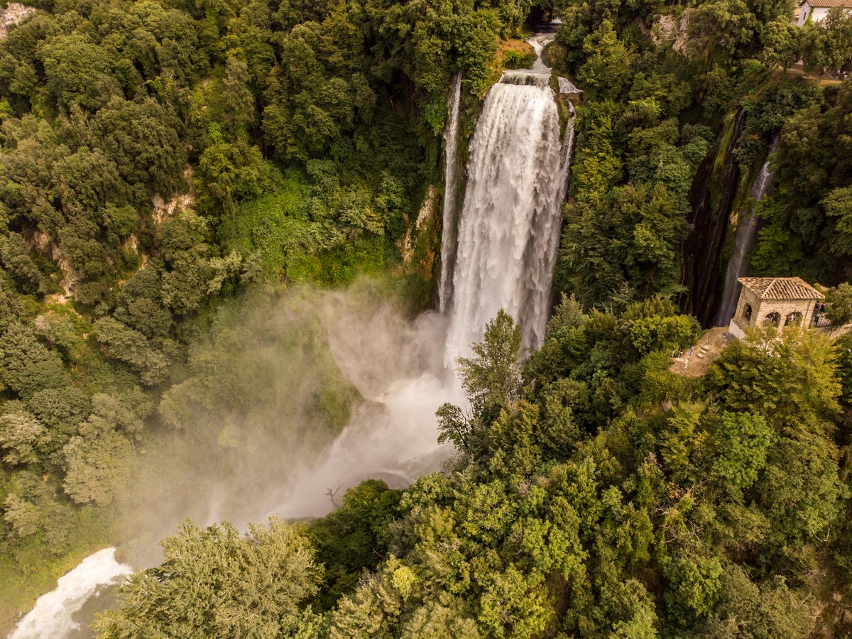 Geography Host (@geographyhost) on Twitter photo The tallest man-made waterfall
This is Marmore Falls located near Terni in ๐ฎ๐น Italy. It was created by the Romans about 2,300 years ago.
Total height:  165 m / 541 ft (3 drops)
(๐ธ: Jonathan Emili) The tallest man-made waterfall
This is Marmore Falls located near Terni in ๐ฎ๐น Italy. It was created by the Romans about 2,300 years ago.
Total height:  165 m / 541 ft (3 drops)
(๐ธ: Jonathan Emili)