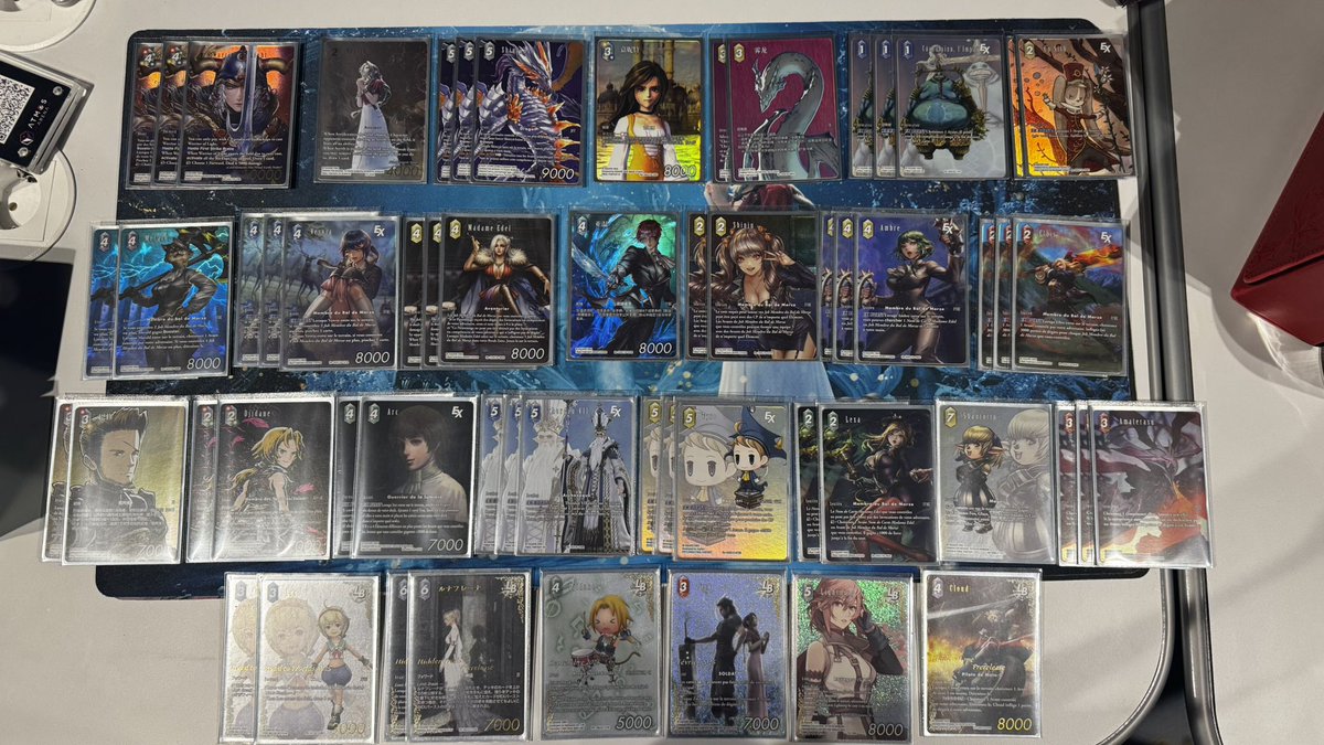 6 months later, finally took the time to do the full Legacy Collection FA (+ Aerith as a guest cause it’s technically the same foil) + LB FA deck for <a href="/Alicia_CL3/">Alicia</a>. That’s a lot of moneeeey 💸💸 #FFTCG