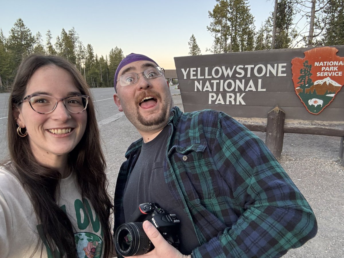 🦝 S A R A H 🦝 tweet media