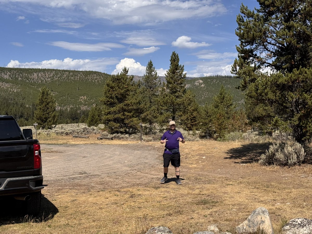 🦝 S A R A H 🦝 tweet media