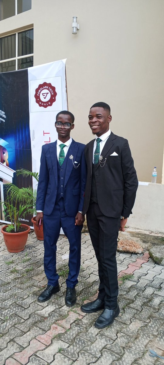 From the Great Independence Hall 🔥🔥💚💚 Drum rolls please 🥁🥁🥁 
#jawwar #jawwarui #JawWarROL #jawwarDAY3