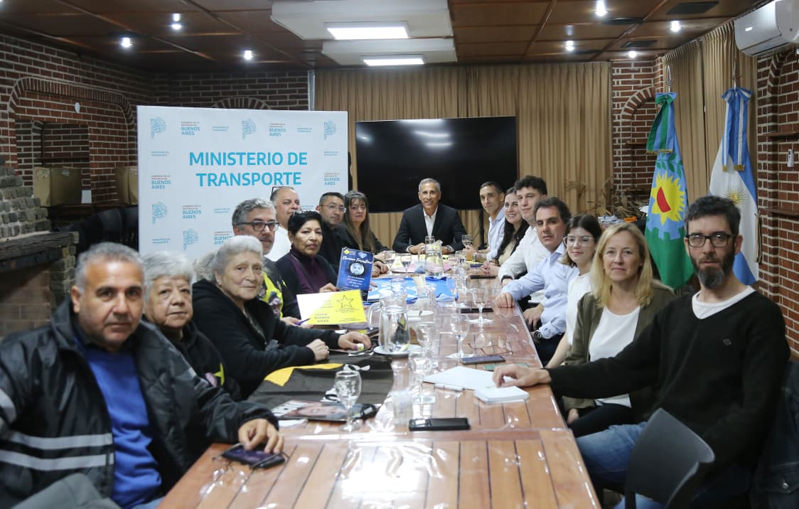 Renovamos nuestro compromiso de fortalecer la seguridad vial con educación en las aulas y control en las calles.

Su lucha es nuestra lucha y honramos la memoria de cada víctima trabajando para no lamentar más perdidas a costa de la irresponsabilidad al volante.