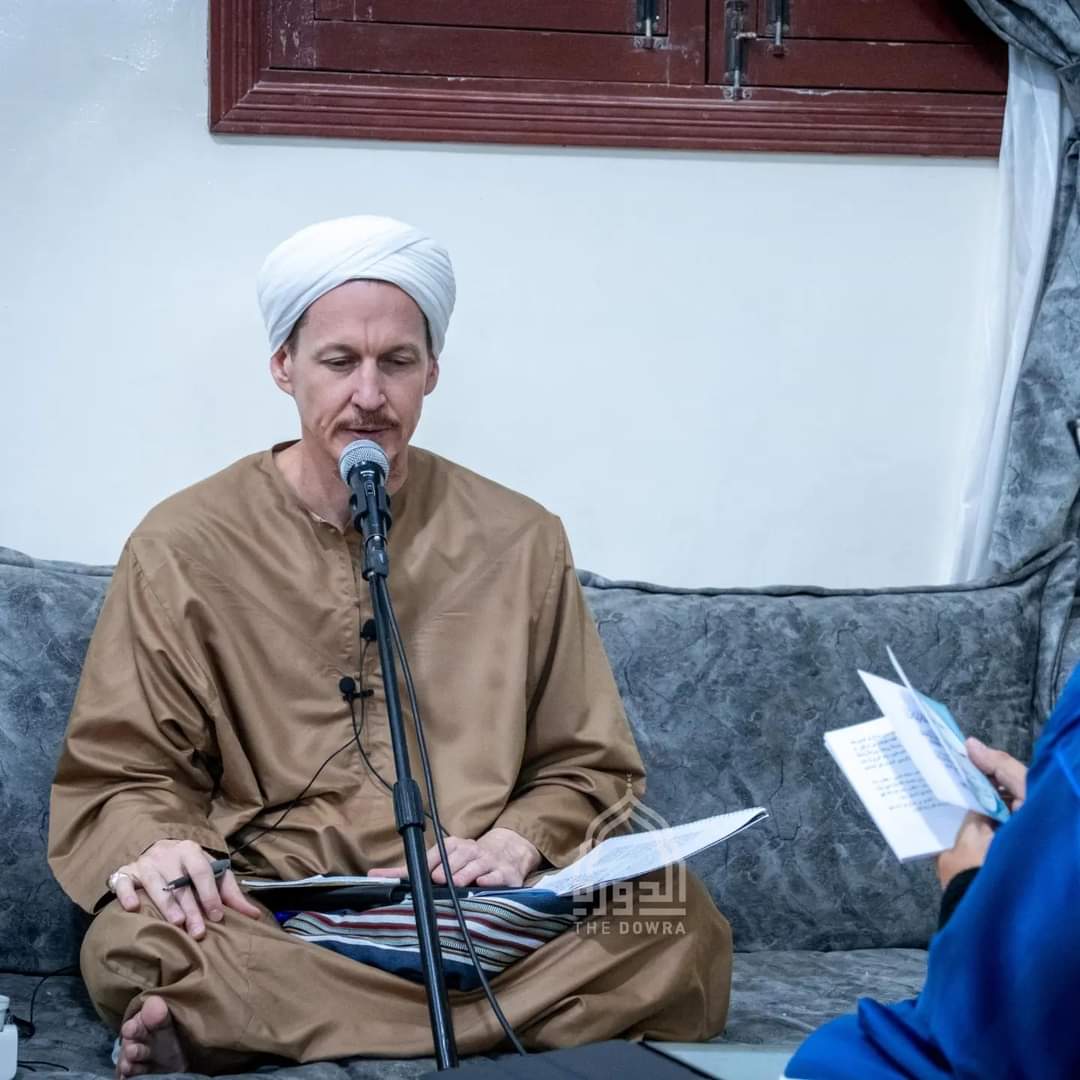 The Prophet (salla-llahu alayhi wasalam) did not want anything from conveying the message. It was for the sake of Allah. The way you recompense the Prophet (salla-llahu alayhi wasalam) is by loving His family.

- Shaykh Yahya Rhodus (may Allah preserve him)