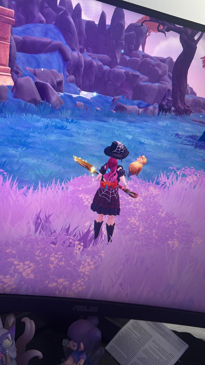 LIVE! Disney dreamlight valley!! We have LOTS to do