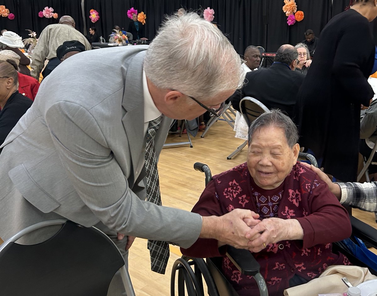 RepStanley's tweet image. What an honor it was attending Central Boston Elder Services’ 12th Annual Centenarian Society of Boston Induction Ceremony yesterday!
We know that aging in place produces better health outcomes, better quality of life, and increased longevity. Great to see this in action at…