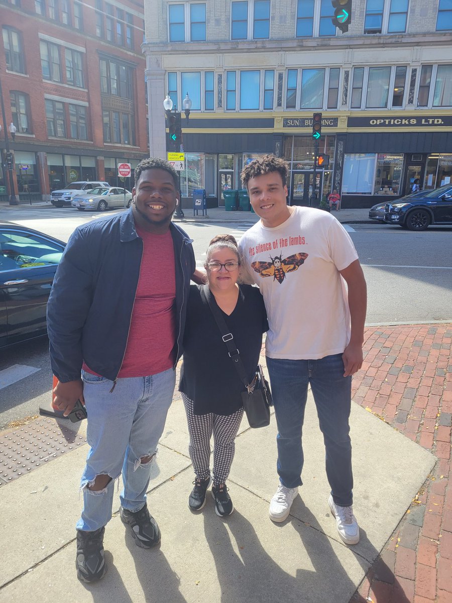 Myra Rosario🇵🇷♥️🇺🇸🏒⚾️🏀🏈 tweet media