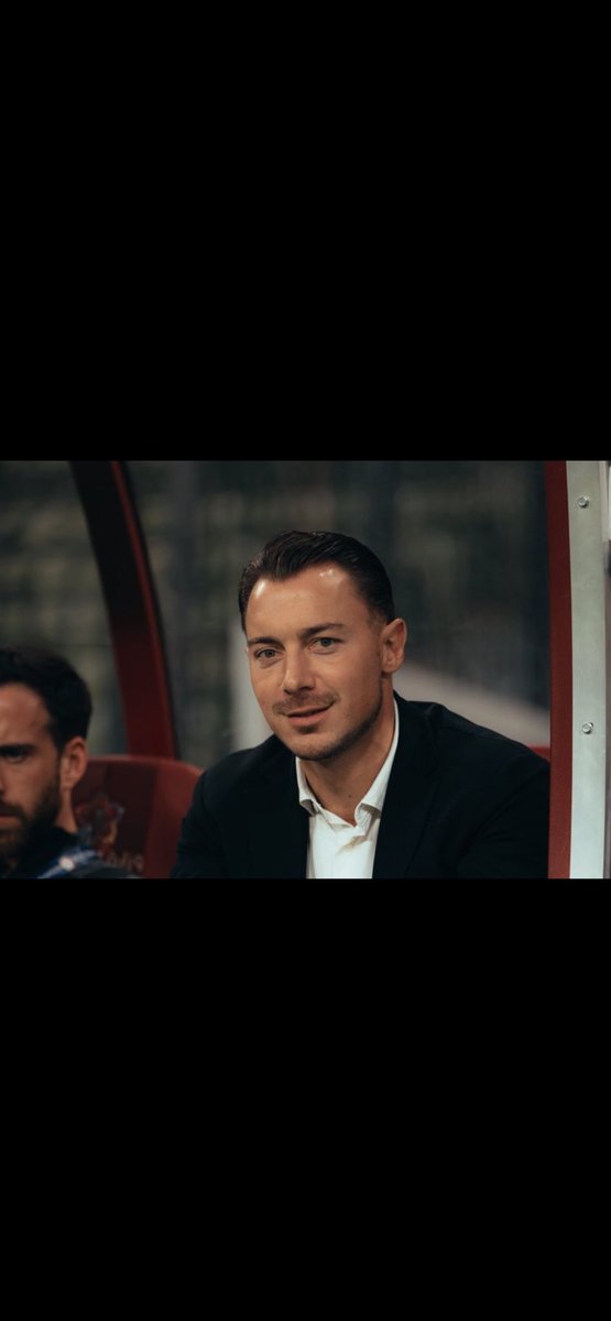 مع الاسف سيد المدربين عنده صعوبه في الاستيعاب السريع دخل الفريق بجدااااار 

 #الهلال_الاهلي