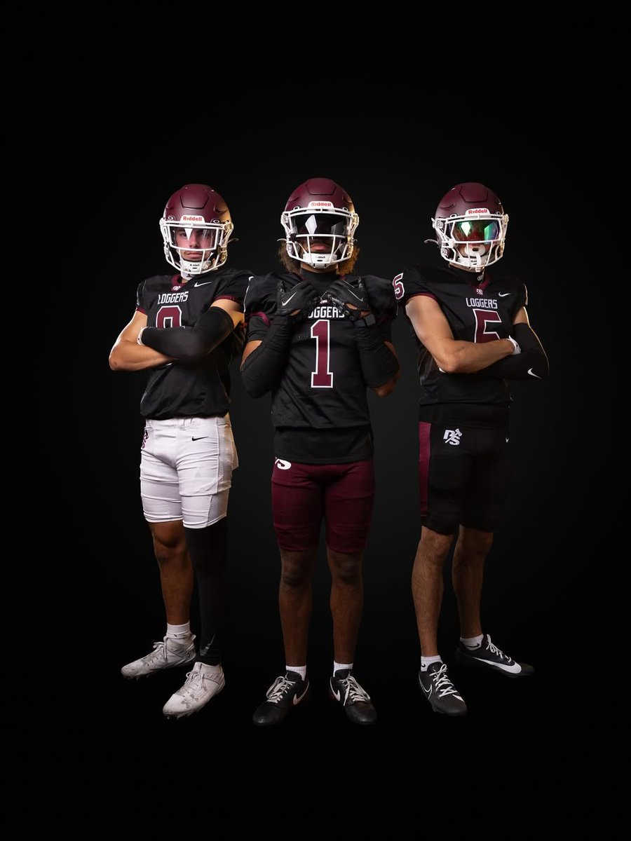 jeffthomas4's tweet image. Repost from @psloggers
•
Who’s ready for more Logger football?? 

Catch them in action TOMORROW as they debut their new black Jerseys!!! 

🏈 vs. California Lutheran 9/20 @ 1:00 pm 

#universityofpugetsound #RollLogs #D3fb #hackhackchopchop #loggerathletics