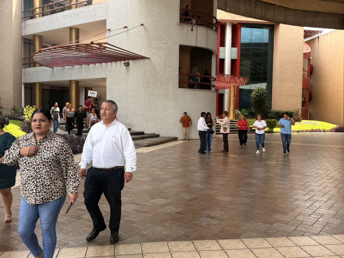 Protección Civil Estatal Colima tweet media