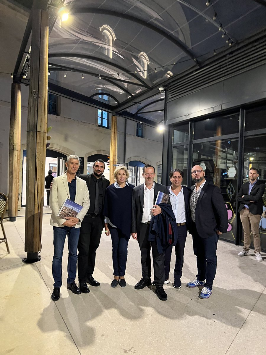 🗣️ Notre candidate était à la rencontre des Radicaux de Côte d’Or à Dijon, dans ce bel écrin de la Cité internationale de la gastronomie et du vin. Merci à Jean-Philippe Morel, Maxime Moulazadeh et toute la fédération pour leur accueil et leur soutien !