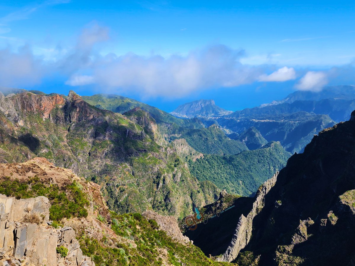 Care to explore the wilder side of Madeira? Small towns nestled in deep valleys, cliffside waterfalls, coast-hugging roads - they all invite you to explore Madeira's North Coast ~ tinyurl.com/3kmz2pzv