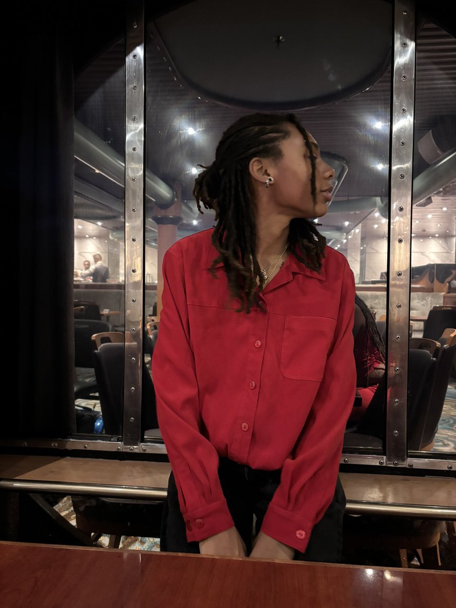 touchy0urnose's tweet image. #quickflex forever shocked my hair is this long now