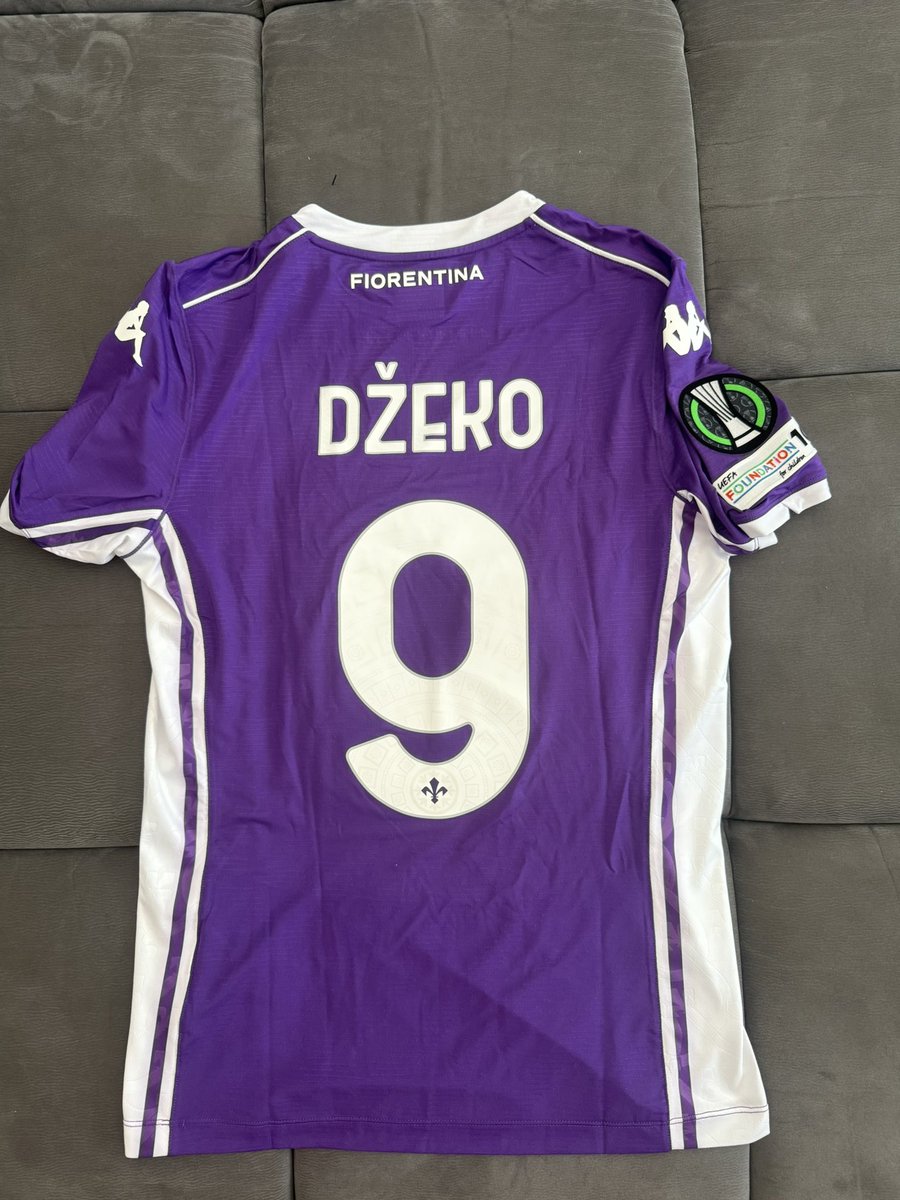 The Bosnian tweet media