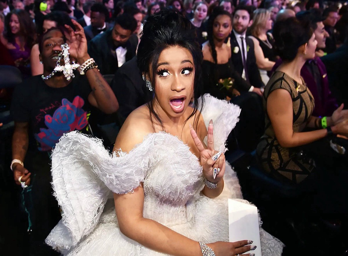 lololokk16's tweet image. Glad Uzi cursed this bop 😭✌️