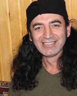 Sanatçı Murat Kekilli Gazze'deki soykırıma susan sanatçılar için ''ş.refsizlerden duyarlılık mı bekliyorsun'' dedi

Helal olsun aslanım