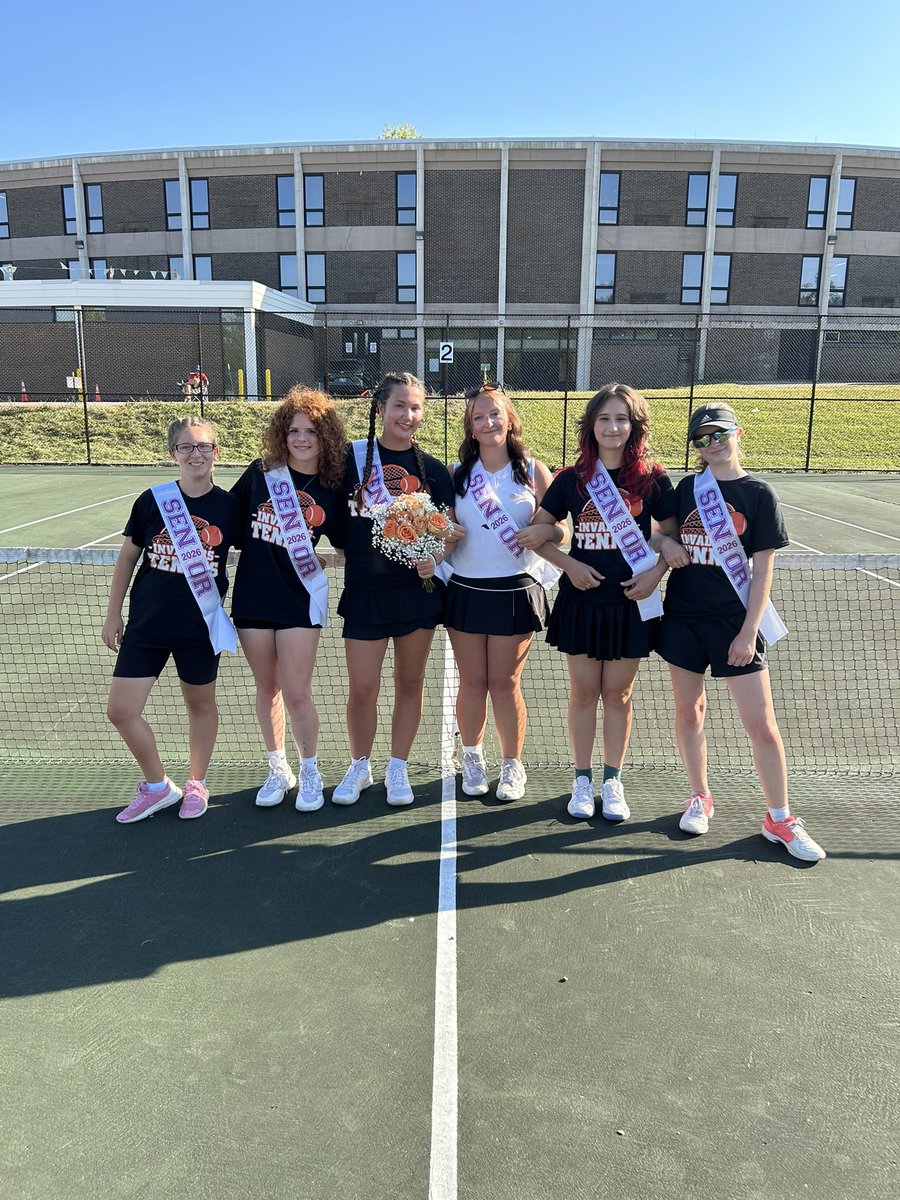 NormandyATH's tweet image. Tennis senior night! 
#GoInvaders