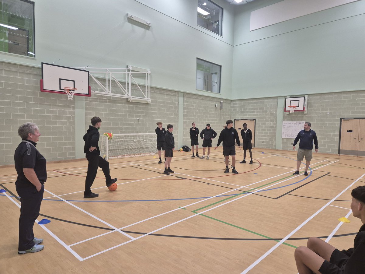 Laura Smith from <a href="/angusalive/">ANGUSalive</a> and Graeme Doig from Disability Sport were in this week working with our Sports Leaders. The leaders had to differentiate and adapt tasks to suit different needs of learners. Well done everyone 👏  <a href="/ActiveSchAngus/">Angus Active Schools</a> <a href="/MonifiethHigh/">Monifieth High</a>